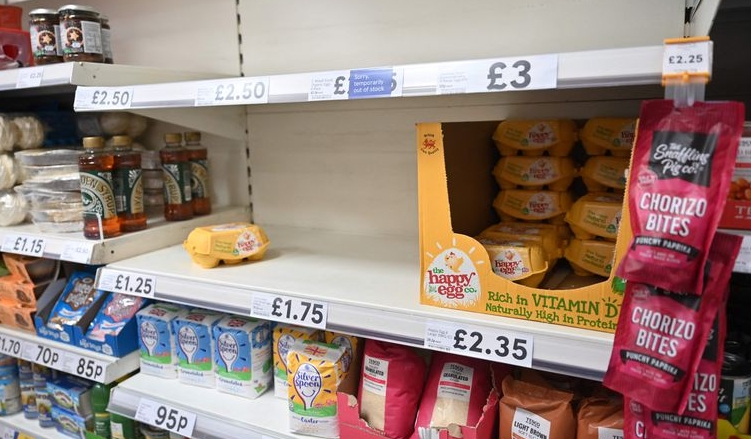 UK heading for food crisis, farmers fear